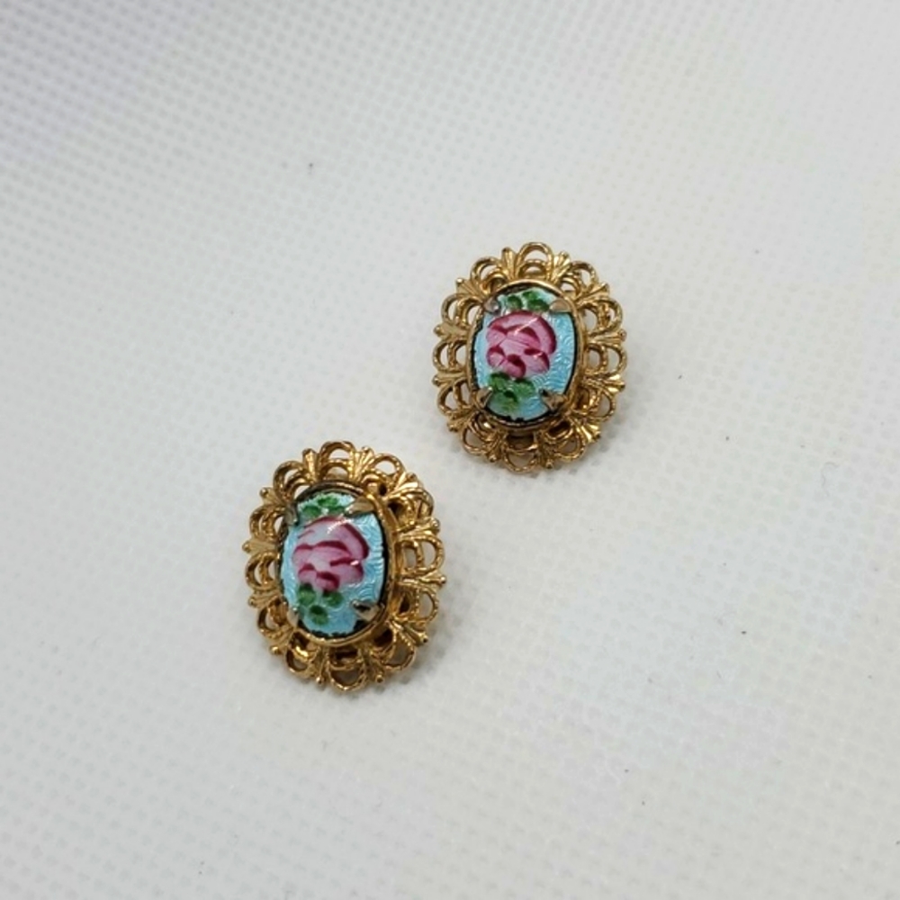 Small Floral Clip-on Earrings